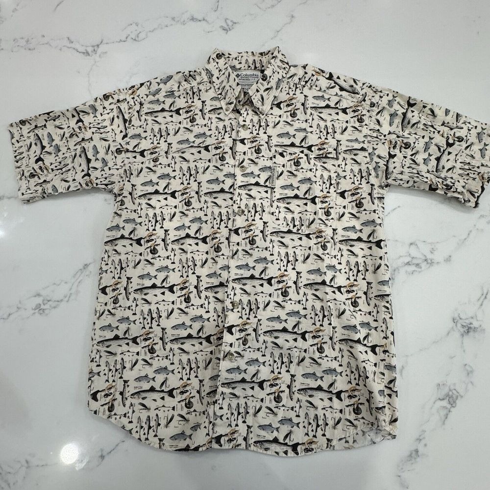 Columbia Fishing Shirt Mens M Fish Print Short Sleeve Coastal Vacation - Picture 2 of 6